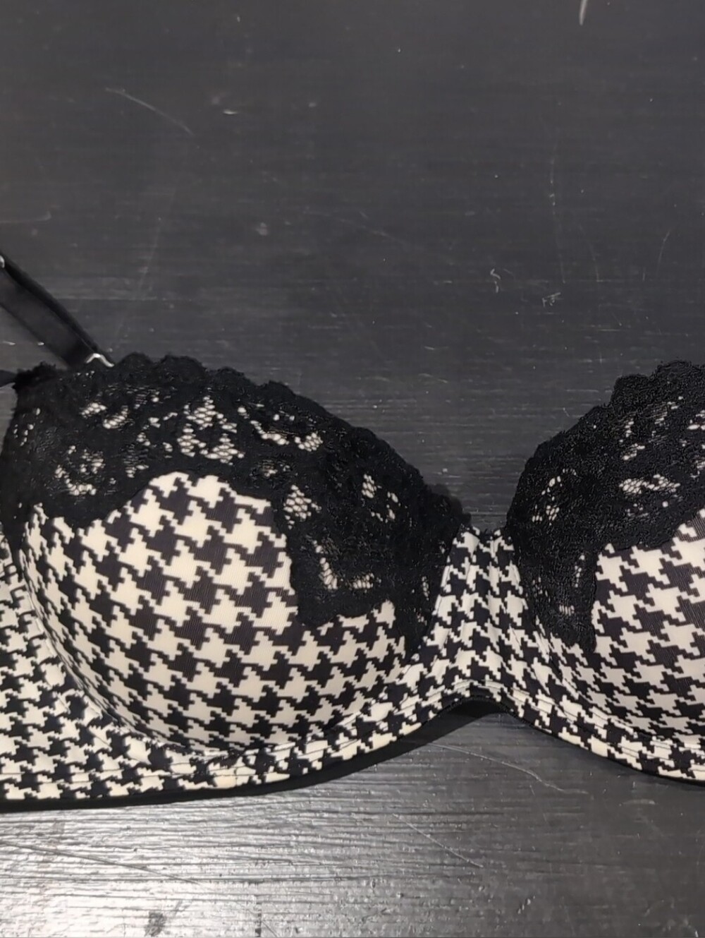 Candie's Black and White Houndstooth Lace Trim push-up Bra 36B